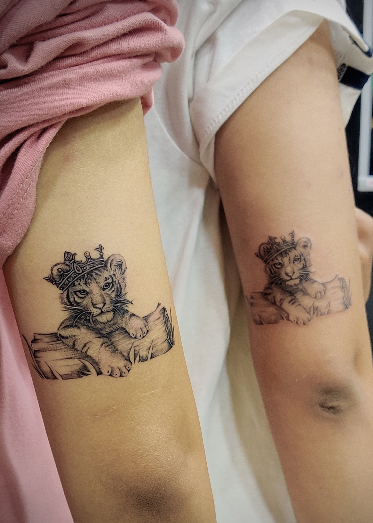 lion tattoo friend